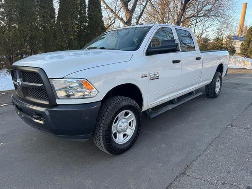 2017 RAM 3500 Tradesman Crew Cab 4WD