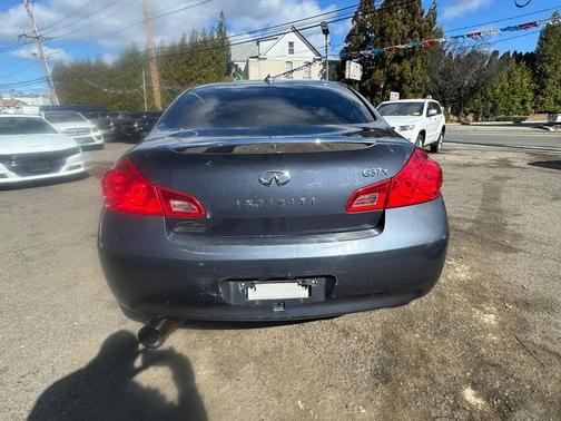 2009 INFINITI G37x Base