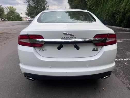 2014 Jaguar XF SC