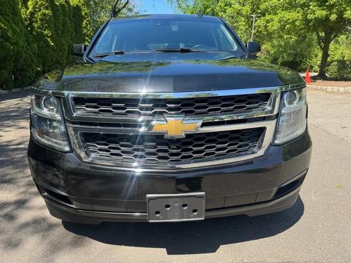 Black 2018 Chevrolet Suburban LT