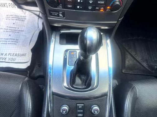 2013 INFINITI G37x Base