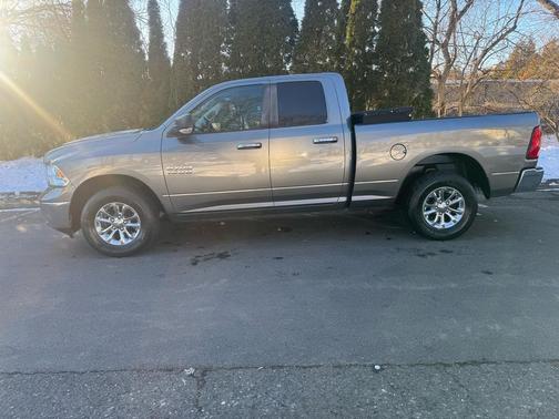 2013 RAM 1500 SLT