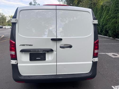 2019 Mercedes-Benz Metris Base