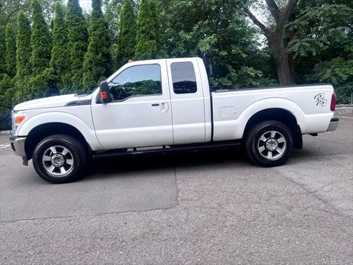 2015 Ford F-250 Lariat SuperCab 4WD