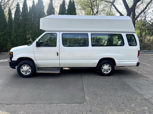 2012 Ford E350 Super Duty E-350 Super Duty Extended