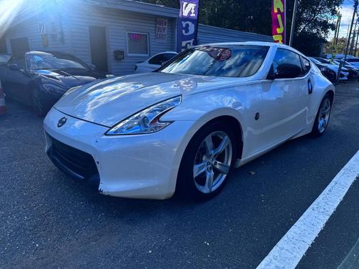 2010 Nissan 370Z Base