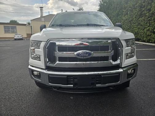 White 2017 Ford F-150 XLT
