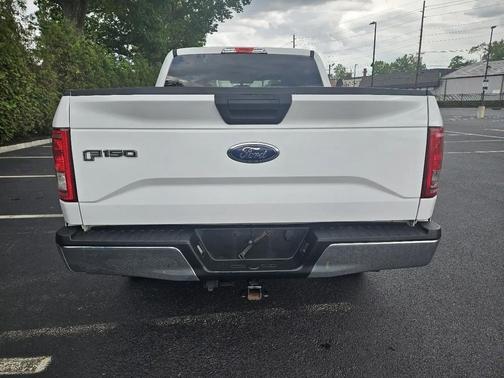 White 2017 Ford F-150 XLT