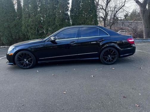 2011 Mercedes-Benz E-Class E350 Sedan 4MATIC