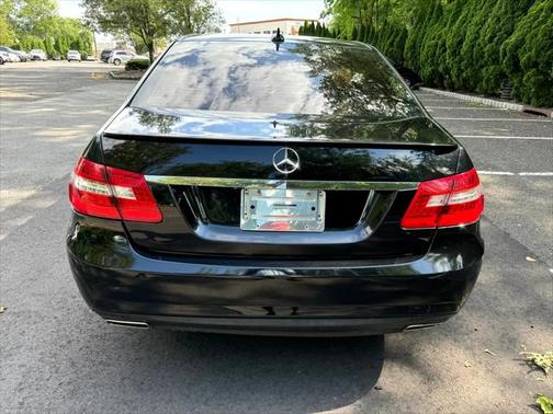 2011 Mercedes-Benz E-Class E350 Sedan 4MATIC