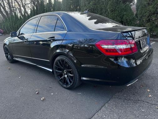 2011 Mercedes-Benz E-Class E350 Sedan 4MATIC
