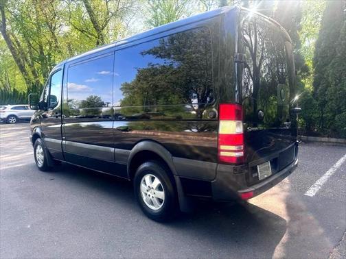 2010 Mercedes-Benz Sprinter 2500