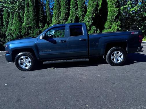 2017 Chevrolet Silverado 1500 2LT