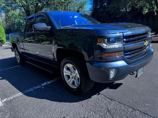 2017 Chevrolet Silverado 1500 2LT