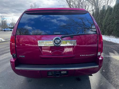 2012 Cadillac Escalade Luxury