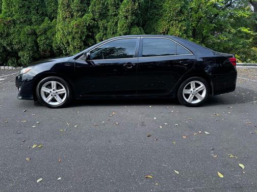 2014 Toyota Camry SE Sport