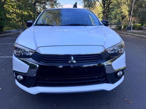 2017 Mitsubishi Outlander Sport 2.0 LE