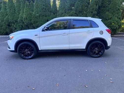 2017 Mitsubishi Outlander Sport 2.0 LE