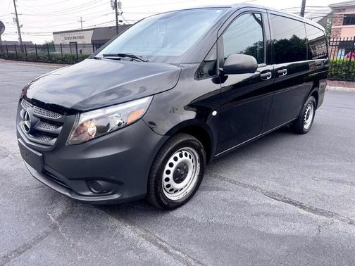 2019 Mercedes-Benz Metris Base
