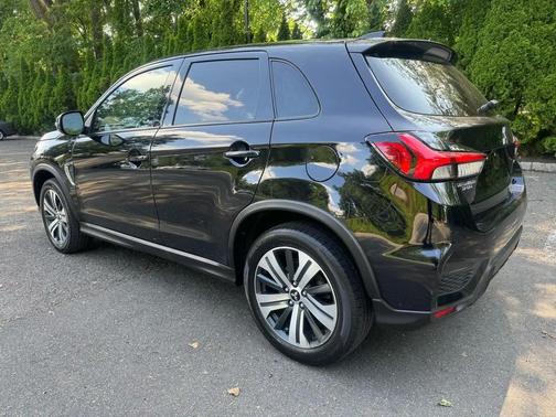 Black 2021 Mitsubishi Outlander Sport 2.0 ES