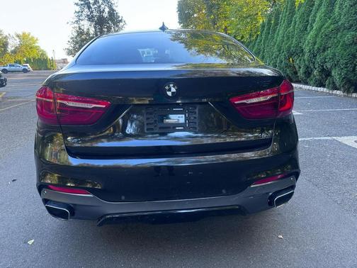 2016 BMW X6 xDrive35i