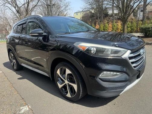 2017 Hyundai TUCSON Sport