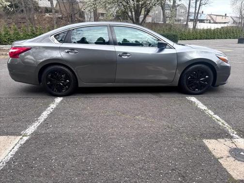 2016 Nissan Altima 2.5 SR