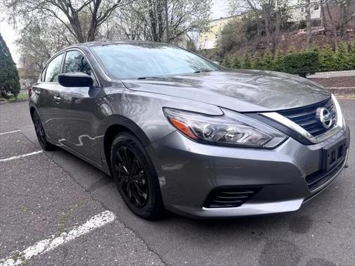 2016 Nissan Altima 2.5 SR