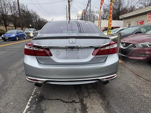 2017 Honda Accord Sport SE