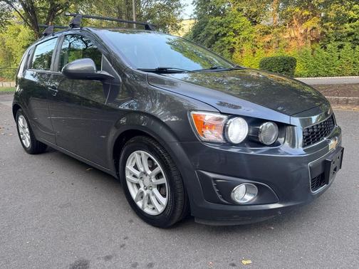 2016 Chevrolet Sonic LT