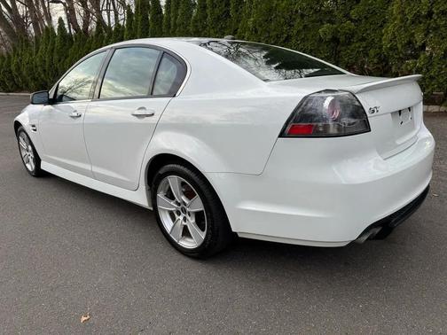 White 2009 Pontiac G8 GT