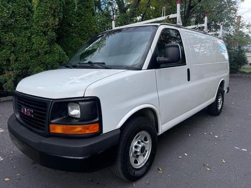 2015 GMC Savana 2500 Work Van