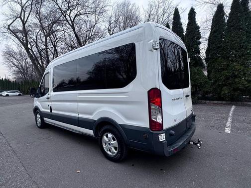 2017 Ford Transit-350 XLT