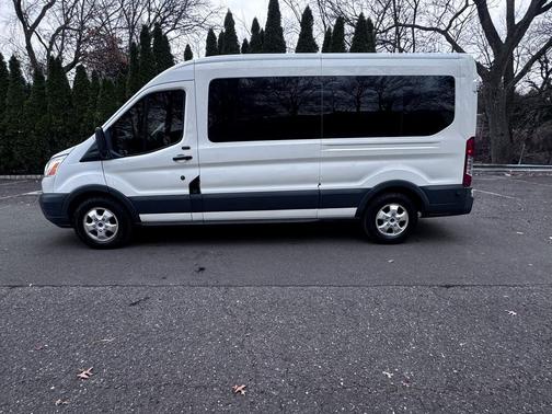 2017 Ford Transit-350 XLT