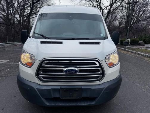 2017 Ford Transit-350 XLT