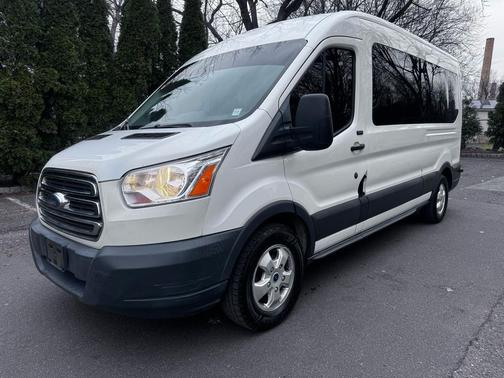 2017 Ford Transit-350 XLT