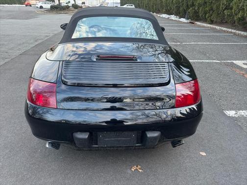 2000 Porsche 911 Carrera Cabriolet