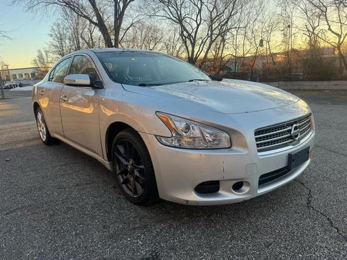 2011 Nissan Maxima SV
