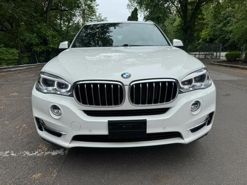 White 2017 BMW X5 xDrive35i