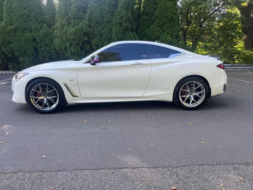2020 INFINITI Q60 3.0T LUXE