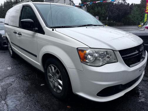 2014 RAM Cargo Tradesman