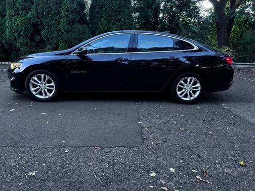 2017 Chevrolet Malibu 1LT