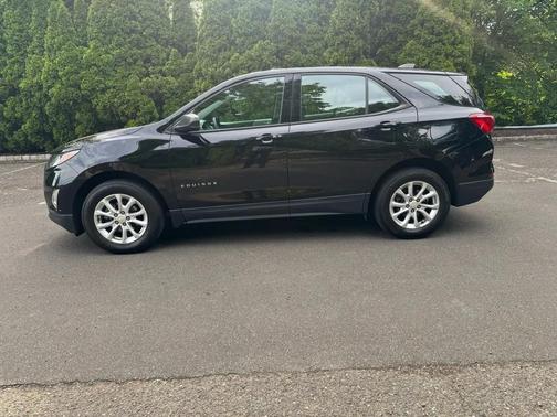 Black 2018 Chevrolet Equinox LS
