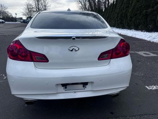2012 INFINITI G37x Base