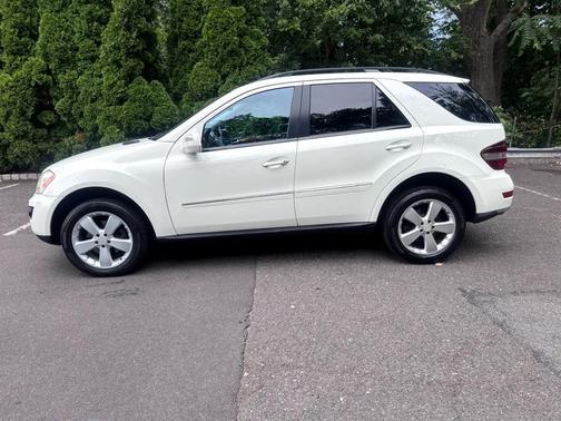 2009 Mercedes-Benz M-Class ML350 4MATIC