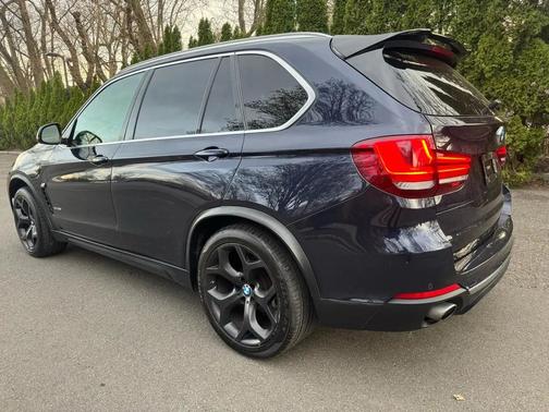Blue 2017 BMW X5 xDrive35i