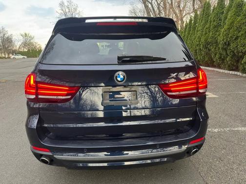 Blue 2017 BMW X5 xDrive35i