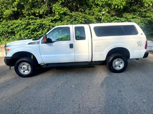 2015 Ford F-250 XL SuperCab 4WD