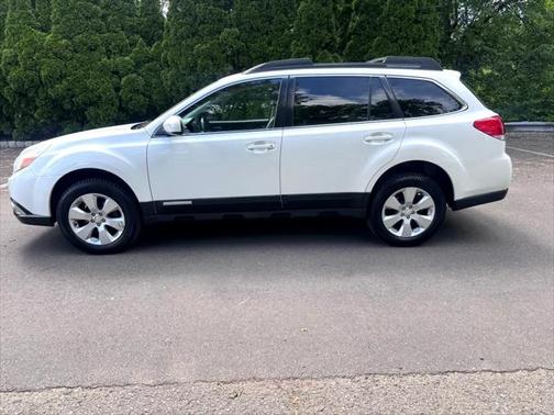 2012 Subaru Outback 2.5i Premium