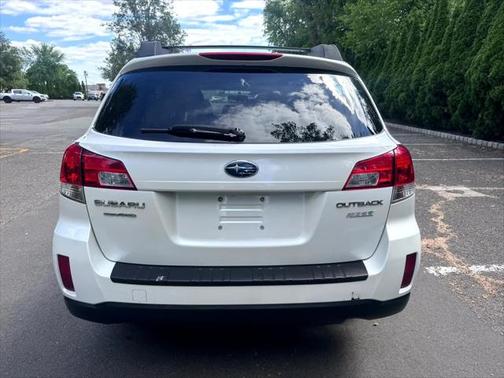 2012 Subaru Outback 2.5i Premium